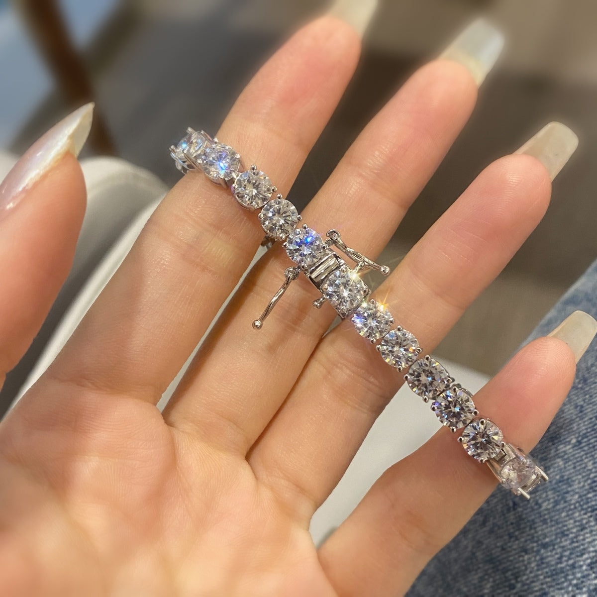 [Vivid Aurora]0.75 Carat Dazzling Round Cut Wedding Bracelet